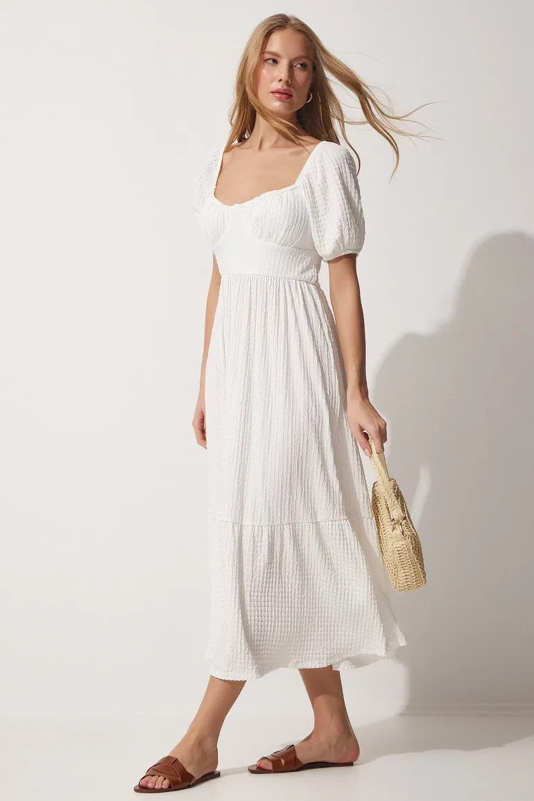 Shop Sweetheart Collar Textured Summer Knitted Dress Online in Bahrain
