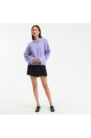 Knitted Wool Jumper/Sweater with Round Neck