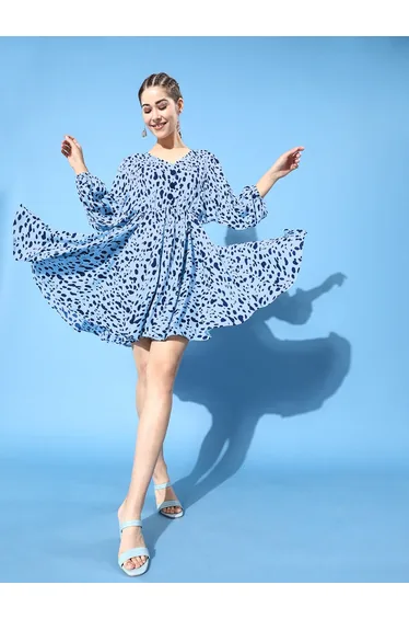 فستان منفوخ بطبعة - أزرق