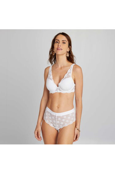 Lace boy shorts with button white