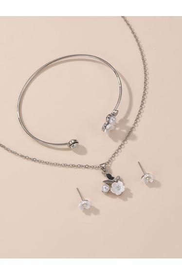 Set of 3 - Flower Necklace Bracelet and Earrings