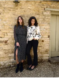 Floral Embroidery Jumper - 3