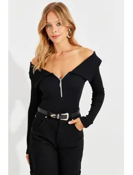 Women's Black Zippered Madonna Collar Blouse - 1