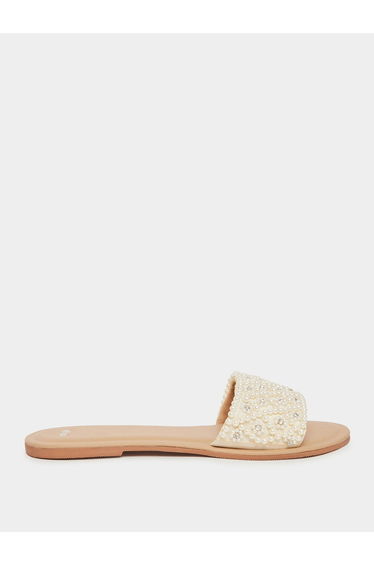 Women Embellished Flat Sandals