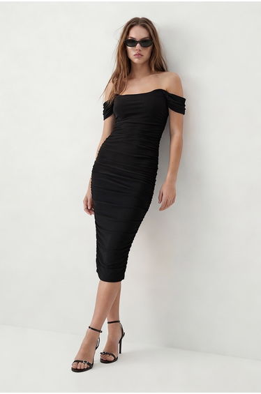Black Plain Woven Sandy Short / Mini Unlined Dress