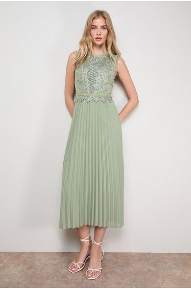 Lace Trim Detail Pleated Dress