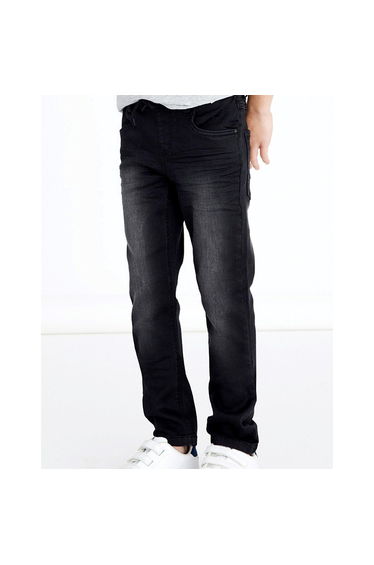 Mid Rise Straight Jeans