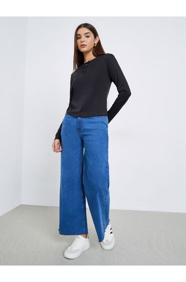 Black Bow Embellished Textured T-Shirt
