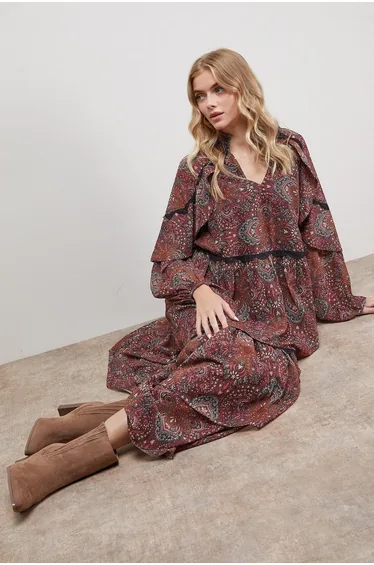 Wide Fit Maria Faux Suede High Block Heel Pointed Chelsea Ankle Boots