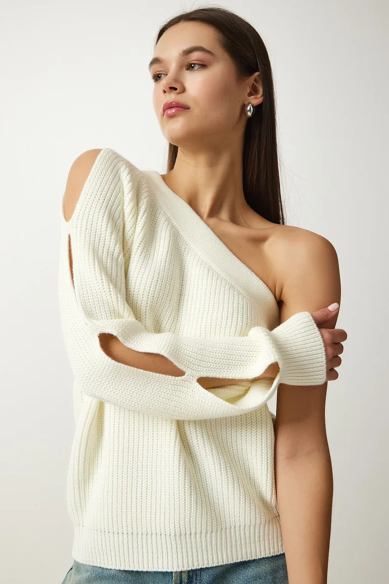 Women's Ecru Window Detailed Single Sleeve Knitwear Sweater