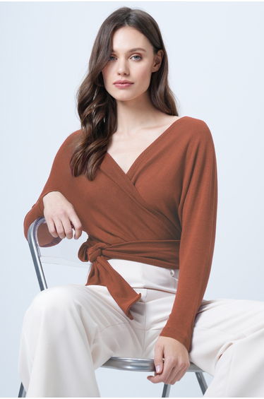 Women's Cinnamon Front Back Double-Breasted Neck Tie Detailed Crop Blouse