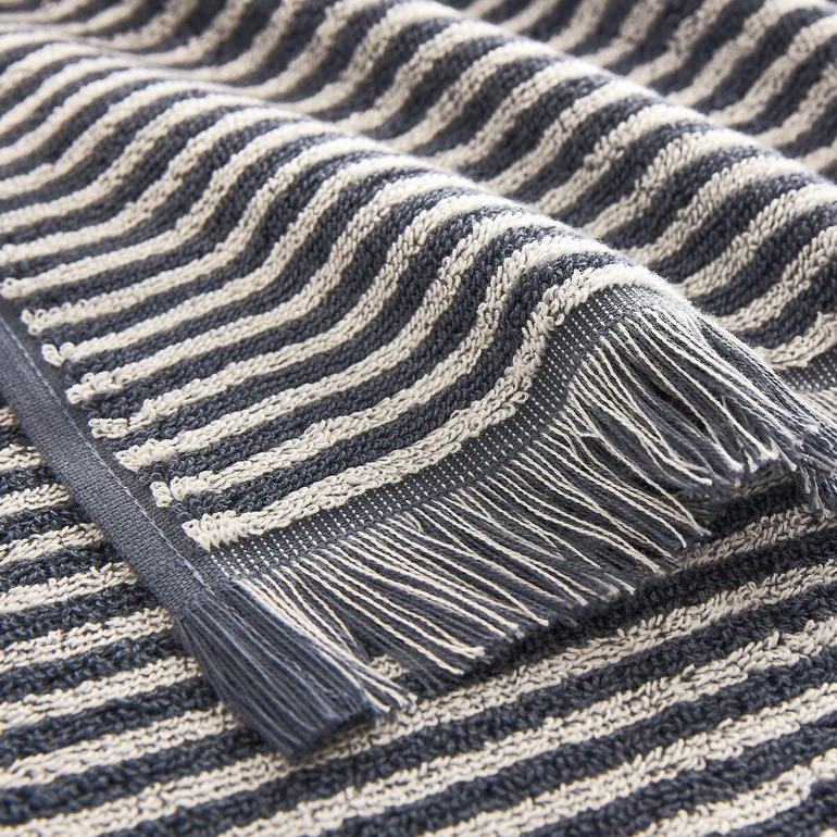 Malo Striped Bath Towel - 2