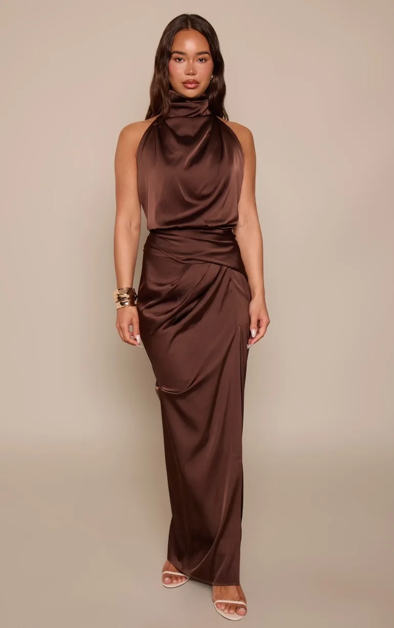Chocolate Satin High Neck Sleeveless Maxi Dress Prettylittlething Brown : Evening Dresses : VogaCloset Bahrain Chocolate Satin High Neck Sleeveless Maxi Dress Prettylittlething Brown : Evening Dresses : VogaCloset Bahrain