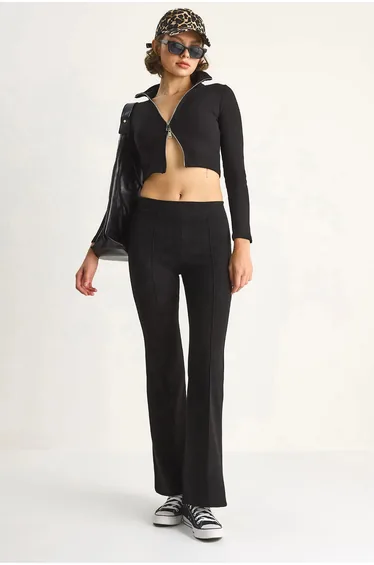 LUCCI Fitted V-Neck Knitted Two-Piece Coord Set