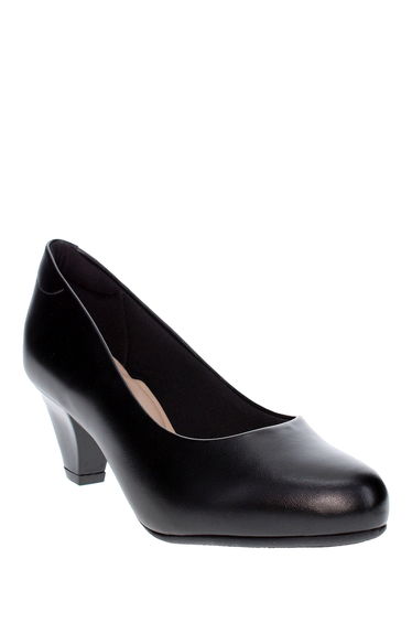 Solid Slip-On Block Heel Shoes