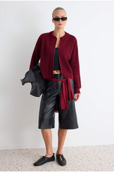 Claret Red Wide Pattern Bomber Collar Zippered Knitwear Cardigan