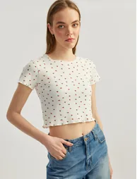 Crop T-Shirt
