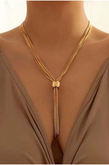 Milla Tassel Necklace