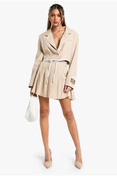Tailored Woven Cropped Contrast Hem Blazer