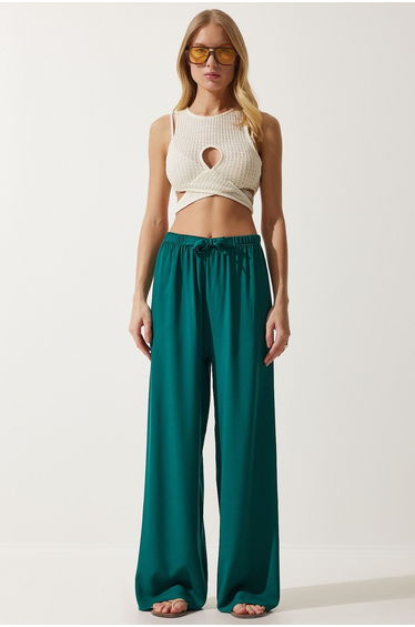 Women's Emerald Green Flowy Knitted Palazzo Trousers