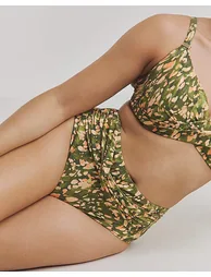 MAGISCULPT Twist High Waist Bikini Brief - 1