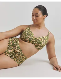 MAGISCULPT Twist High Waist Bikini Brief