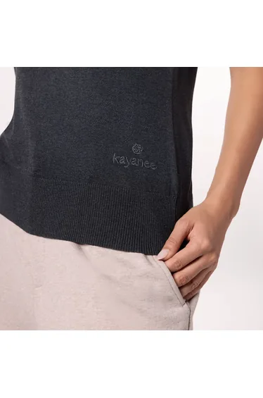 سويتر محبوك بلا أكمام - رمادي