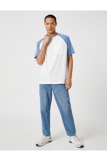 Pocket Detailed T-Shirt Raglan Sleeve Crew Neck
