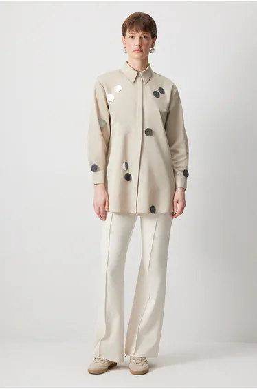 RELAX FIT SHIRT WITH SEQUIN DETAILS
