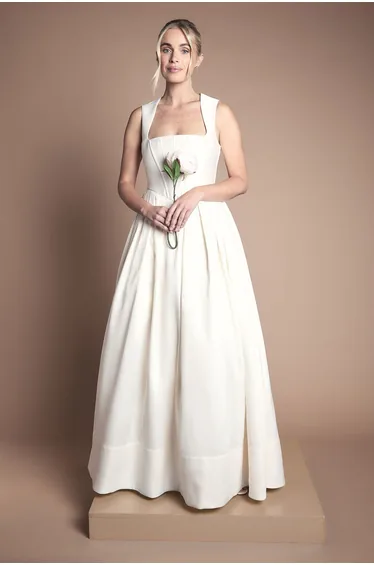 Petite Bodice Full Skirt Wedding Dress