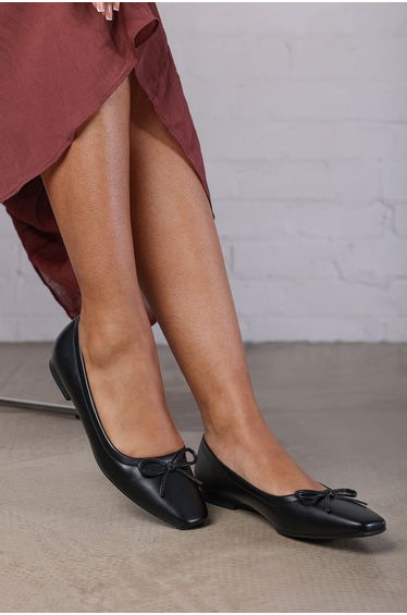 Lauren Black Faux Leather Ballet Flats with Front Bow Detail