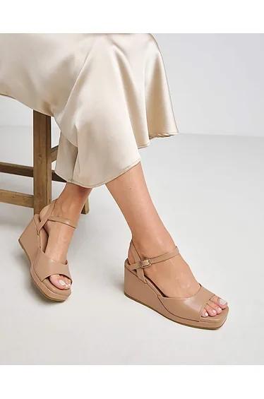 Barely There Wedge Sandal Ex Wide
