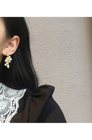 Flower Leaves Drop Earrings