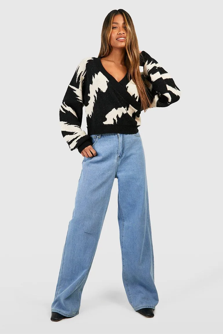 Wide Animal Stripe Soft Knit Wrap Jumper - black - 2