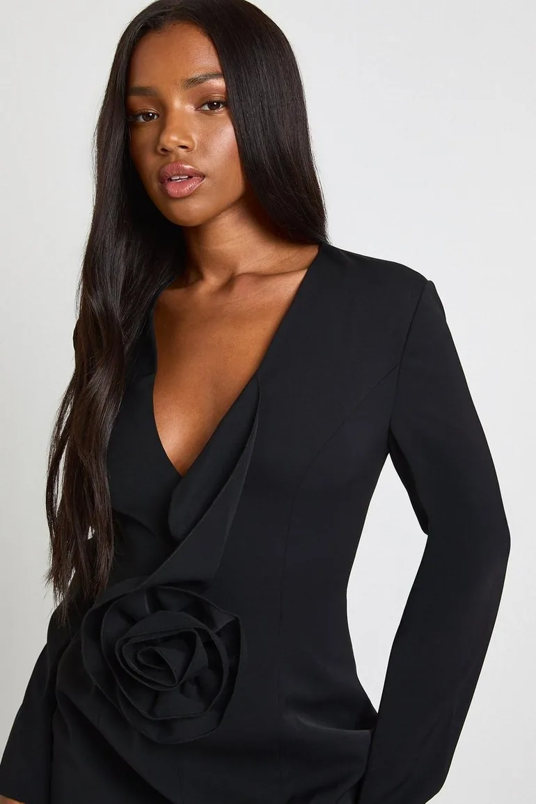 Corsage Detail Plunge Tailored Blazer Dress - black Boohoo Black : Party  Dresses : VogaCloset Oman