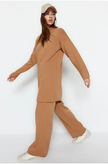 Camel Knitwear Sweater-Pants Bottom-Top Set