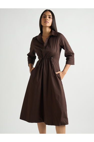 Women Coffee Brown Poplin Cinched Waist Midi Dress