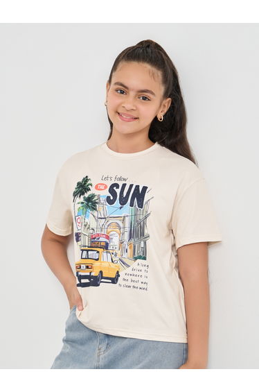 Graphic Print Round Neck T-Shirt