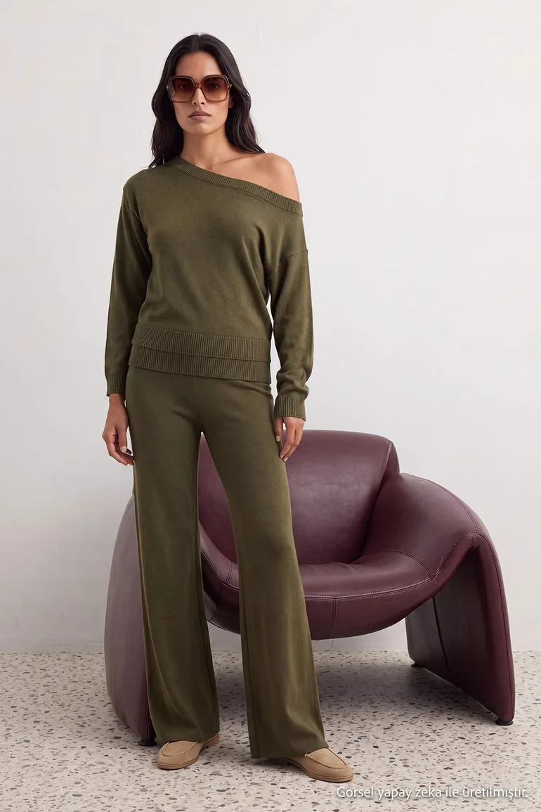 Khaki Boat Neck Detailed Sweater-Pants Knitwear Set - Top and Bottom