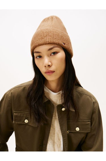 Th Flag Fluffy Beanie Safari Canvas