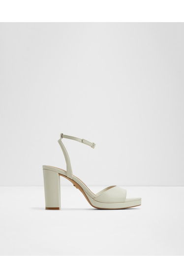 Gracious / Heeled Sandals