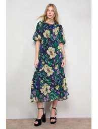 فستان اويسيس ميداكسي على شكل حرف A بطبعة أزهار