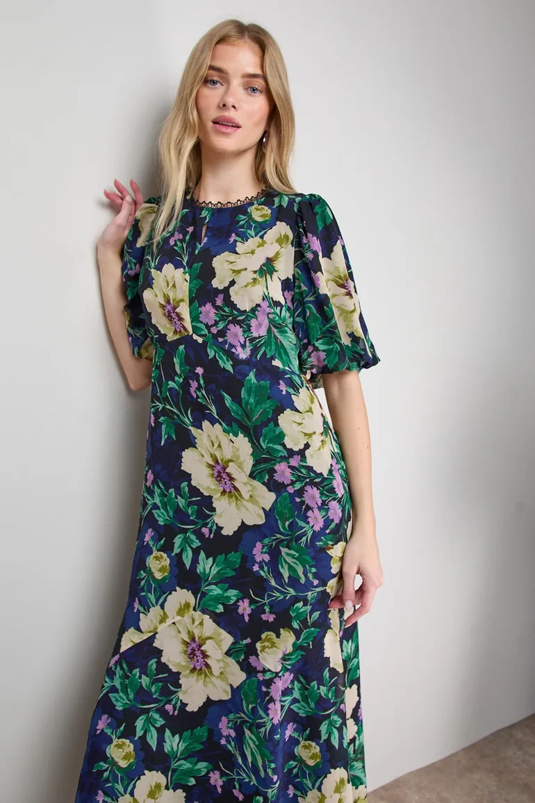 فستان اويسيس ميداكسي على شكل حرف A بطبعة أزهار - 3