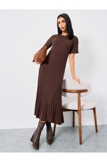 Brown Pleated Sweater Midi Dress