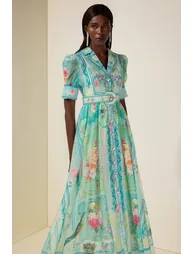 فستان جاردان فو قميص شيفون أزرق ماكسي على شكل حرف A بطبعة أزهار - 3