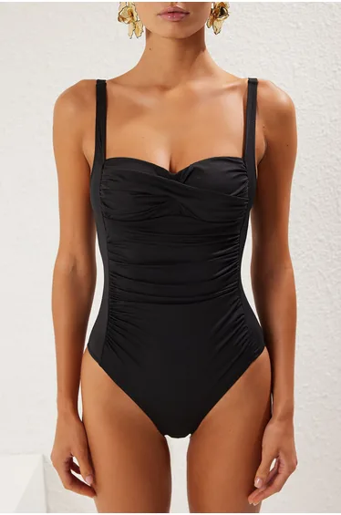 بدلة سباحة ترينديول باللون الأسود