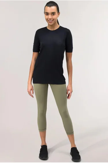 تيشيرت - أسود 