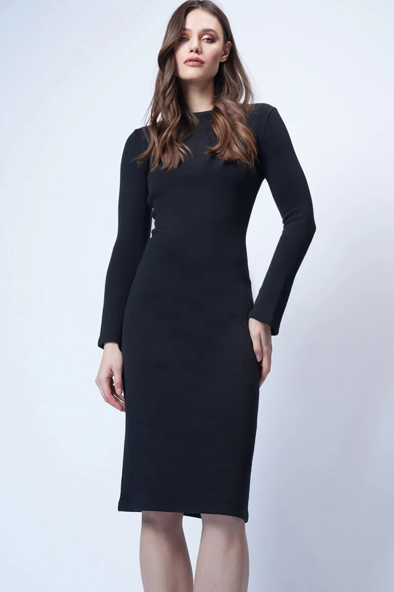 Women's Black Crew Neck Midi Length Knitted Dress