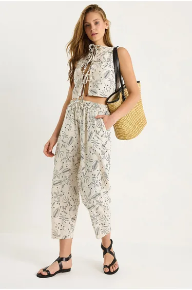 LUCCI Printed Crew Neck Sleeveless Two-Piece Coord Set