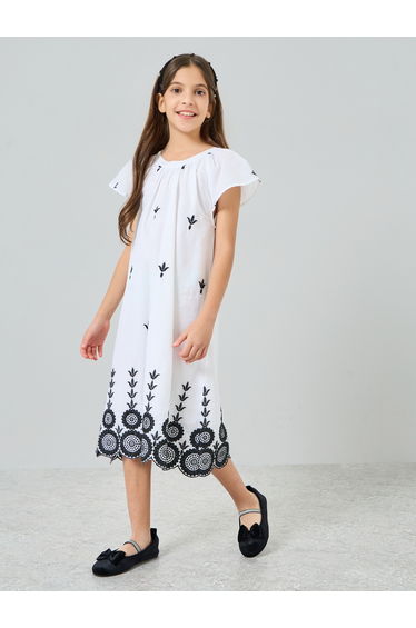Teen Girls Embroidered Dress